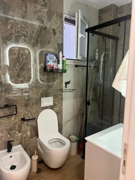 Tirane, jepet me qera apartament 2+1 Kati 6, 100 m² 1.000 € (DON BOSKO)