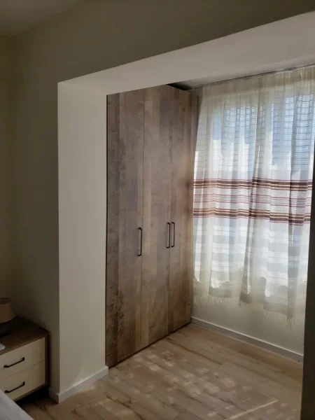Shkoder, jap me qera apartament 1+1+Aneks+Ballkon Kati 3, 400 € 