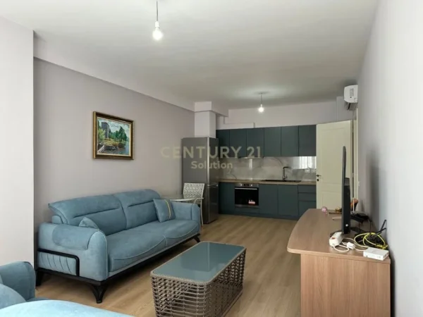 Tirane, jepet me qera apartament 1+1 Kati 1, 67 m² 450 € (SIMA COM)