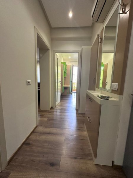 Tirane, jepet me qera apartament 2+1+Aneks+Ballkon Kati 3, 80 m² 600 € (DURRESIT)