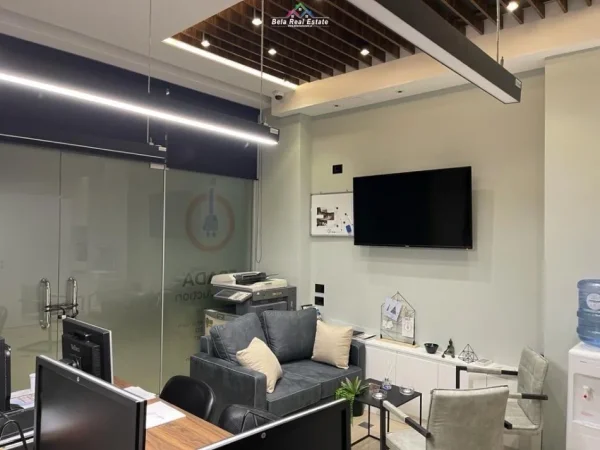 Tirane, shes ambjent biznesi Kati 0, 43 m² 105.000 € (fondacioni eleonora)