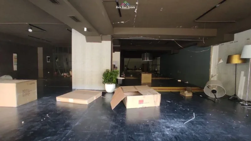 Tirane, jepet me qera ambjent biznesi Kati 2, 350 m² 4.500 € (bllok)