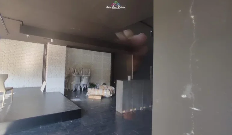 Tirane, jepet me qera ambjent biznesi Kati 2, 350 m² 4.500 € (bllok)