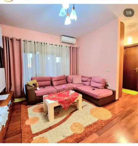 Tirane, jepet me qera apartament 2+1 Kati 7, 120 m² 1.200 € (pazari Ri)