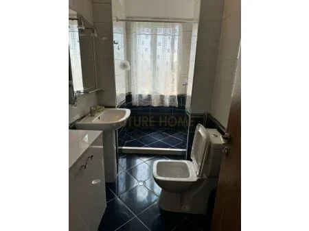 Tirane, shitet apartament 1+1 Kati 2, 71 m² 86.000 € (Rruga Rexhep Bastari, Fresku, Tirane, AREA43300)