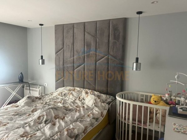 Tirane, shitet apartament 1+1 Kati 3, 63 m² 125.000 € (Bulevardi Bajram Curri)