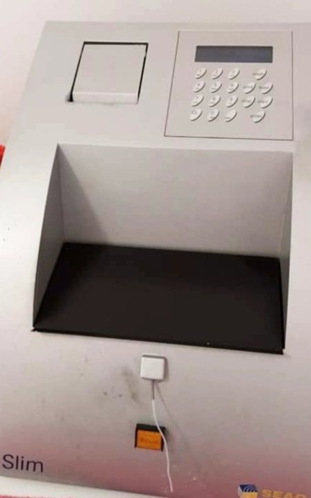 Tirane, shes Aparatura laboratorike mjekesore 5.500 €