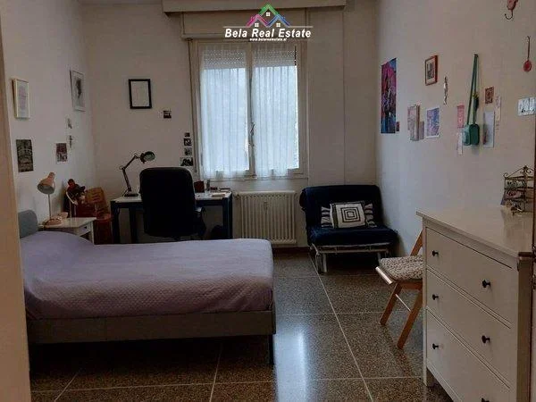 Tirane, jepet me qera apartament 1+1 Kati 2, 60 m² 500 € (shesi willson)