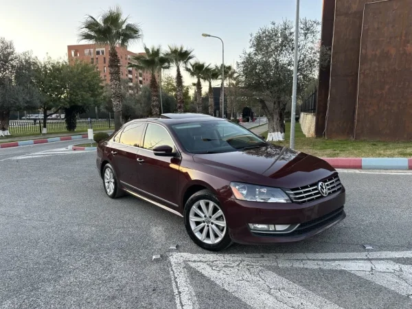 Tirane, shes makine Volkswagen PASSAT PREMIUM LINE 2.0 DIESEL Nafte, vishnje automatik Klima