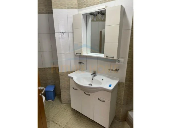 Tirane, shitet apartament 1+1 Kati 6, 104 m² 120.000 € (Rruga Besim Alla)