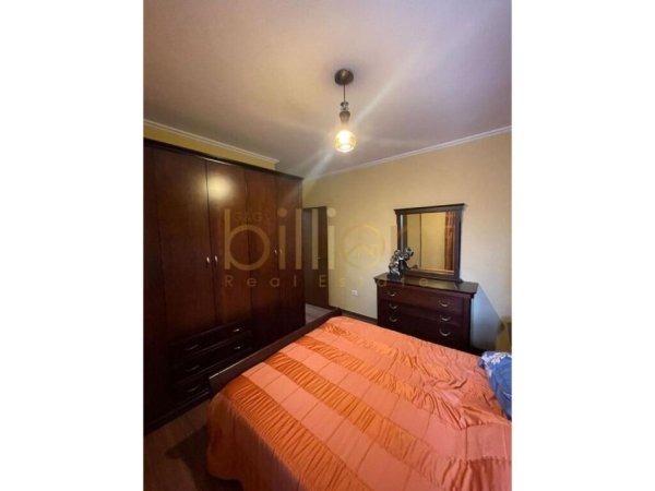 Tirane, jepet me qera apartament 3+1 Kati 3, 125 m² 850 € (Qender, Tirana, Albania)
