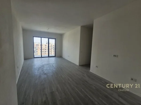 Tirane, shitet 2+1 Kati 7, 109 m² 141.000 € (unaza e re astir)