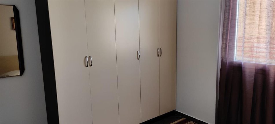 Tirane, jepet me qera apartament 2+1 Kati 2, 110 m² 450 € (Rruga Peti)