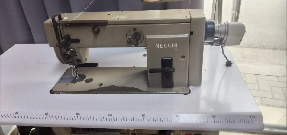 Tirane, shes Makine qepese lineare