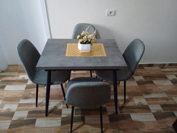 Tirane, shitet apartament 2+1 Kati 3, 75 m² 65.000 € (bathore)