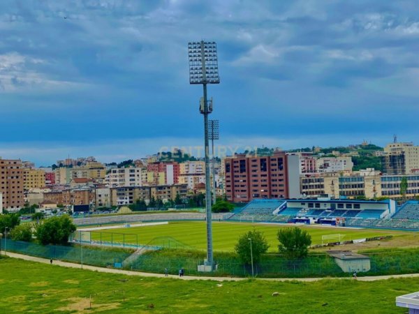 Durres, SHITET  apartament 2+1+Ballkon Kati 6, 110 m² 105.000 € (Stadiumi)