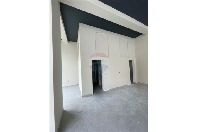 Tirane, shitet ambjent biznesi Kati 0, 109 m² 280.000 € (FUSHA E AVIACIONIT)