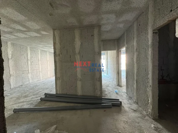 REZERVO PRONEN VETEM ME 500€! Vlore, shitet apartament 2+1+Ballkon Kati 3, 115 m² 115.000 € (SHKOLLA E MUZIKES)