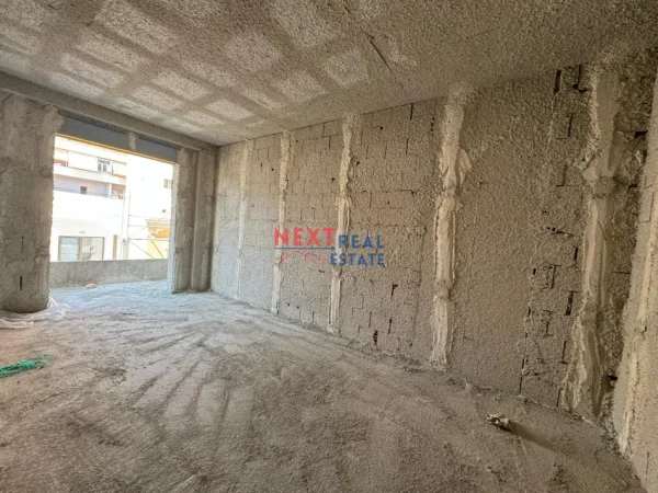 REZERVO PRONEN VETEM ME 500€! Vlore, shitet apartament 2+1+Ballkon Kati 7, 115 m² 115.000 € (SHKOLLA E MUZIKES)