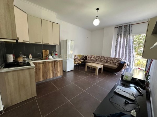 Durres, shitet apartament 1+1+Ballkon Kati 1, 60 m² 50.000 € (Golem qender)