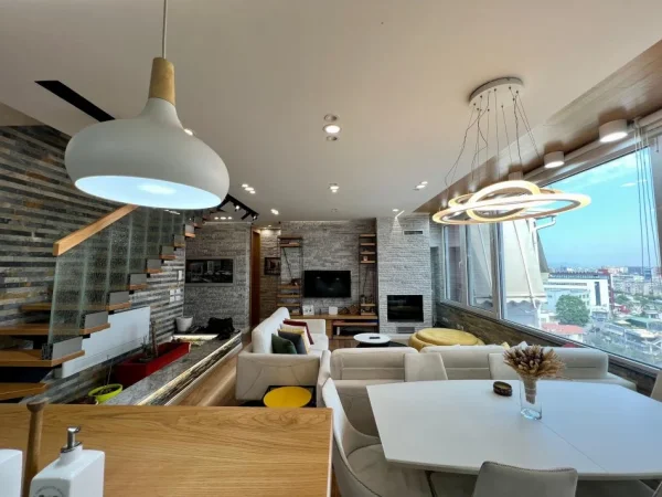 Tirane, shitet apartament duplex 3+1+Ballkon Kati 6, 189 m² 500.000 € (Rruga Zallit)