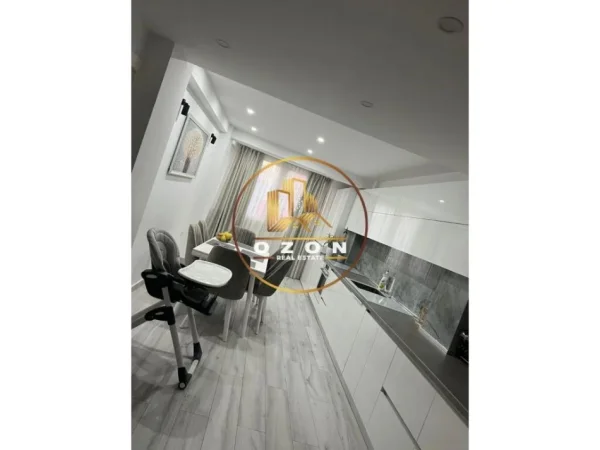 Apartament 2+1 për Shitje tek Harry Fultz!