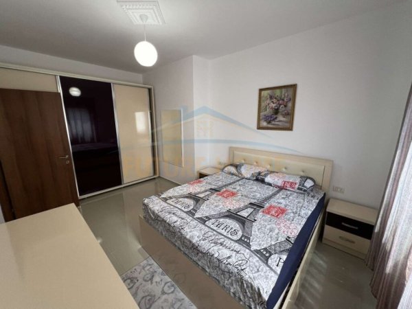 Tirane, jepet me qera apartament 2+1 Kati 6, 90 m² 450 € (UNAZA E RE)