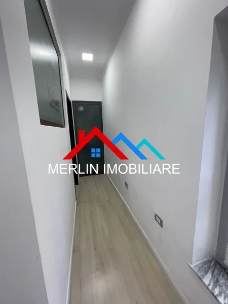 Tirane, shitet ambjent biznesi Kati 0, 32 m² 93.000 € (Xhemal Tafaj) SELVIA