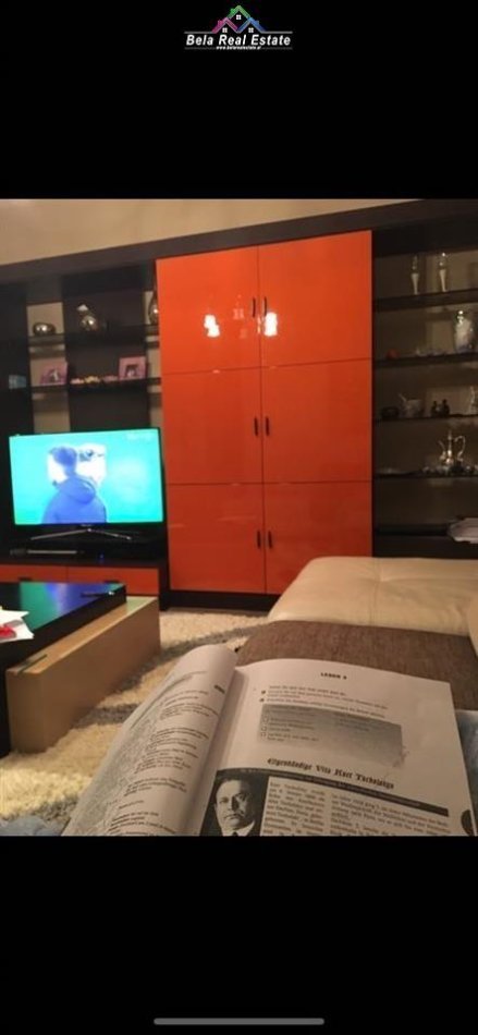 Tirane, jepet me qera apartament 2+1 Kati 2, 104 m² 600 € (kopshti botanik)