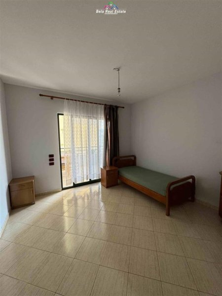 Tirane, jepet me qera apartament 2+1 Kati 7, 107 m² 750 € (komuna e parisit)