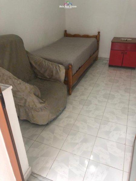 Tirane, jepet me qera apartament 2+1 Kati 2, 70 m² 300 € (rruga e dibres)