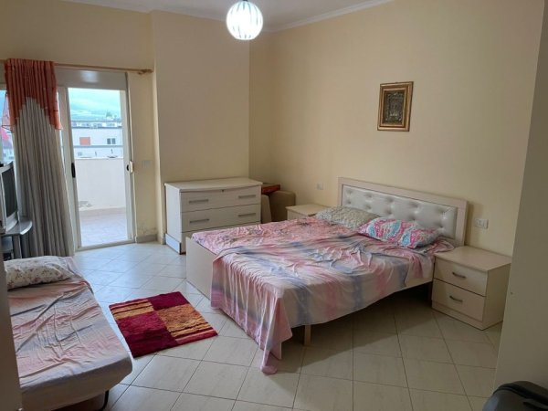 Orikum, apartament ne plazh me Qera