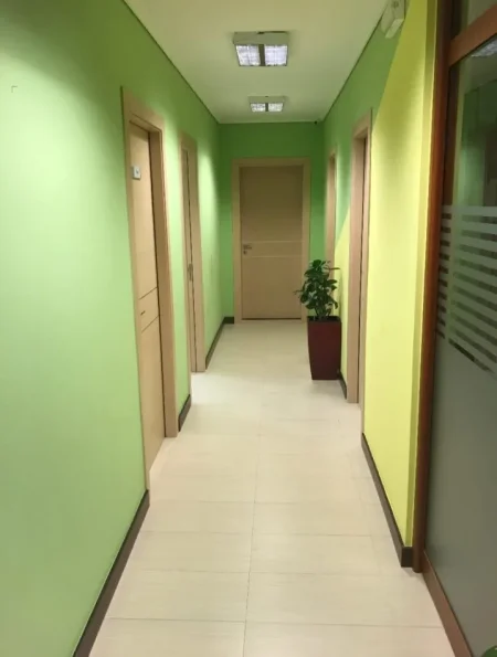 Tirane, shitet apartament 3+1+2 ,Kati 3, 165 m² 480.000 € (ISH BLLOKU)