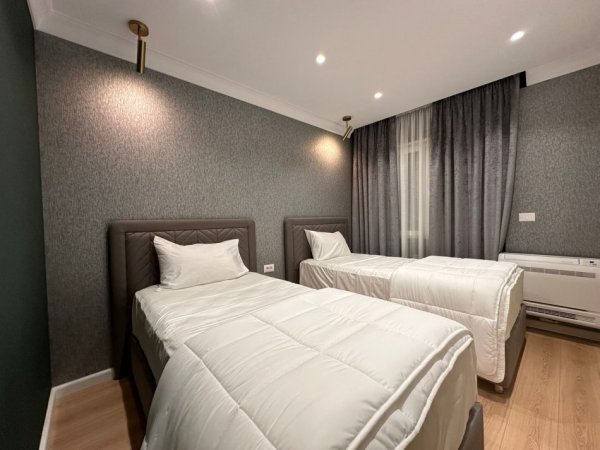 Tirane, jepet me qera apartament 2+1 Kati 7, 100 m² 1.300 € (Kopshti Botanik)
