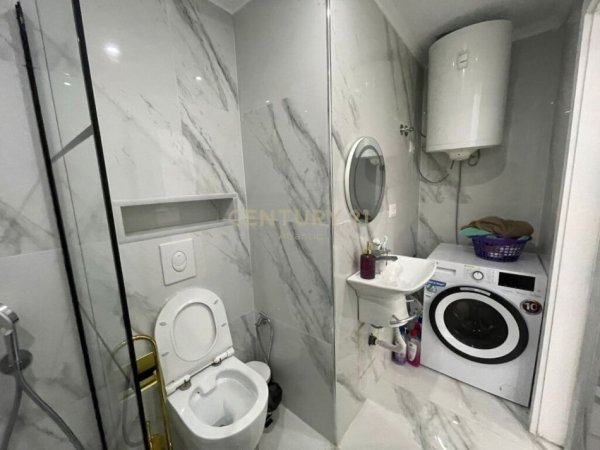 Durres, shitet apartament 2+1 Kati 2, 75 m² 150.000 € (Vollga)