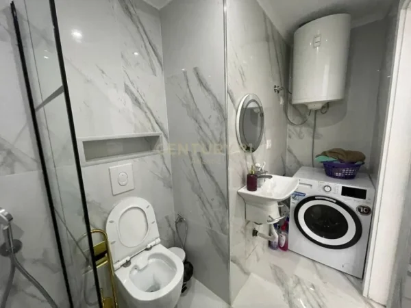 Durres, shitet apartament 2+1 Kati 2, 75 m² 150.000 € (Vollga)