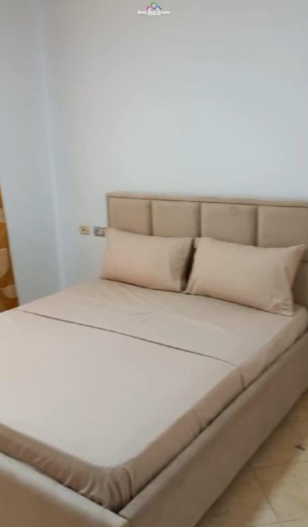 Tirane, jepet me qera apartament 2+1 Kati 4, 110 m² 600 € (DON BOSKO)