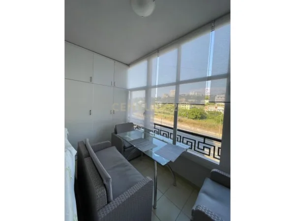 Durres, shitet apartament 2+1+Ballkon Kati 4, 130 m² 120.000 € (Shkemb Kavaje)