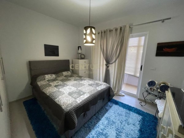 Durres, shitet apartament 2+1+Ballkon Kati 4, 130 m² 120.000 € (Shkemb Kavaje)