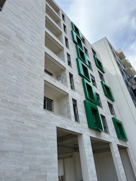 Tirane, shitet apartament 2+1 , 107 m² 164.934 € (JORDAN MISJA)