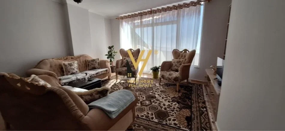Tirane, shitet apartament 2+1+Ballkon Kati 2, 139 m² 196.000 € (RRUGA ALI VISHA)