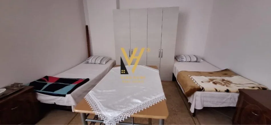 Tirane, shitet apartament 2+1+Ballkon Kati 2, 139 m² 196.000 € (RRUGA ALI VISHA)