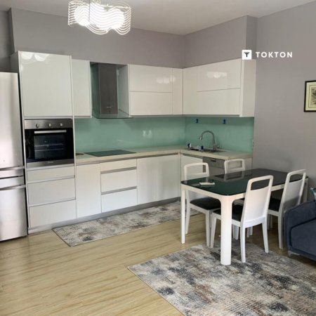Tirane, jepet me qera 1+1 Kati 6, 80 m² 700 € (myslym shyri)