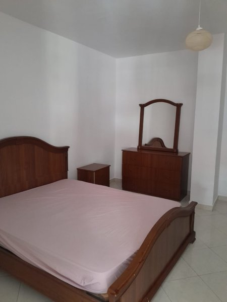 Tirane, jepet me qera apartament 2+1 Kati 5, 70 m² 500 € (Rruga e eElbasanit)