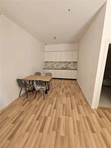 Durres, shitet garsonier 1+1 Kati 1, 47 m² 61.000 € (Plazh, Durres)