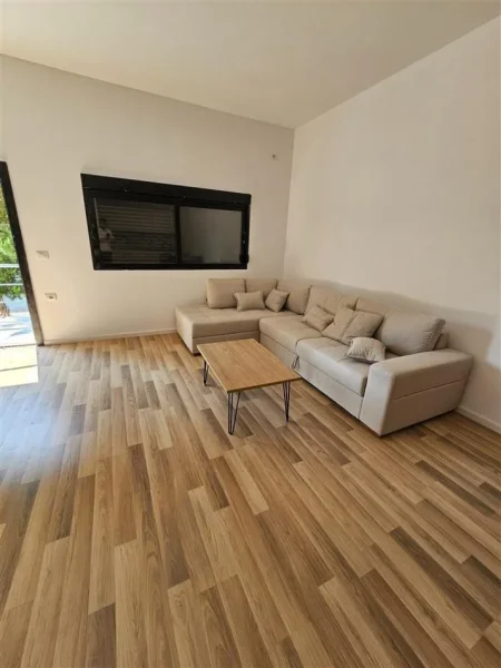 Durres, shitet garsonier 1+1 Kati 1, 47 m² 61.000 € (Plazh, Durres)