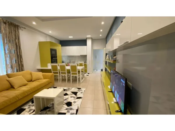 Tirane, shes apartament 1+1+Aneks+Ballkon Kati 2, 73 m² (Kodra e Diellit)