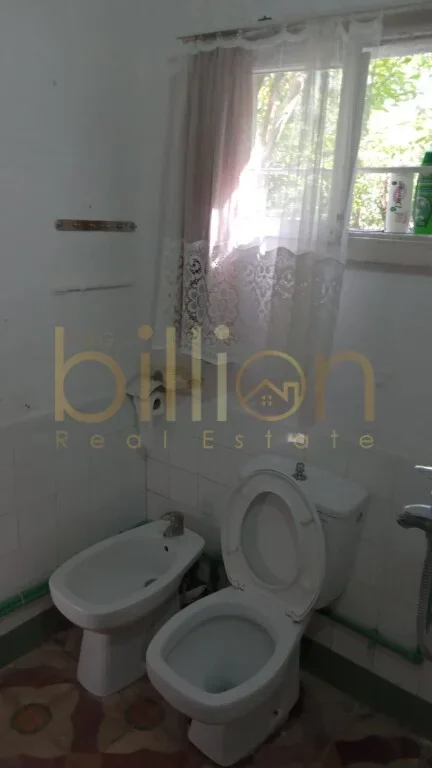 Durres, shitet shtepi 1 Katshe , 156 m² 120.000 € (Rruga Mujo Ulqinaku, Durrës, Albania)