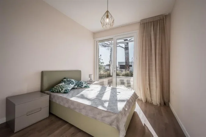 Durres, shitet Vile 4+1 Kati 3, 246 m² 890.000 € (San Pietro)