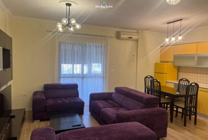 Tirane, jepet me qera apartament 1+1 Kati 6, 72 m² 550 € (Rruga e Kavajes)